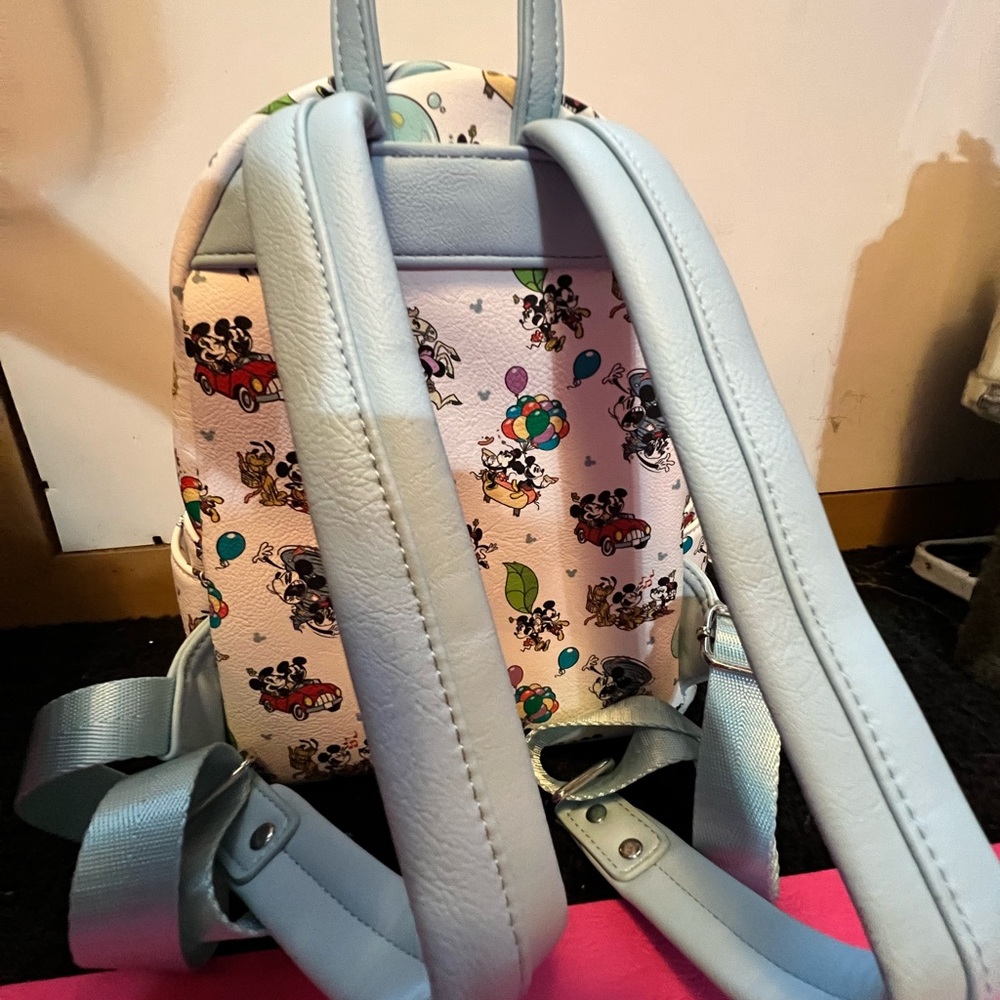 Loungefly Backpack - Picture 4 of 4